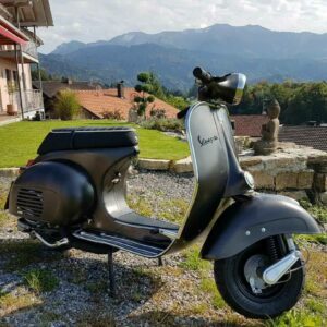 01_Vespa_Pace_Touring