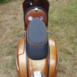 09_Vespa_Pace_Touring